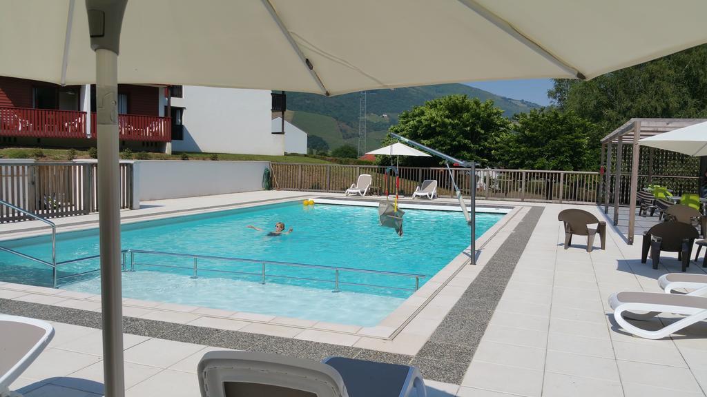 Hotel Vvf Pays Basque Saint-Étienne-de-Baigorry Exteriér fotografie