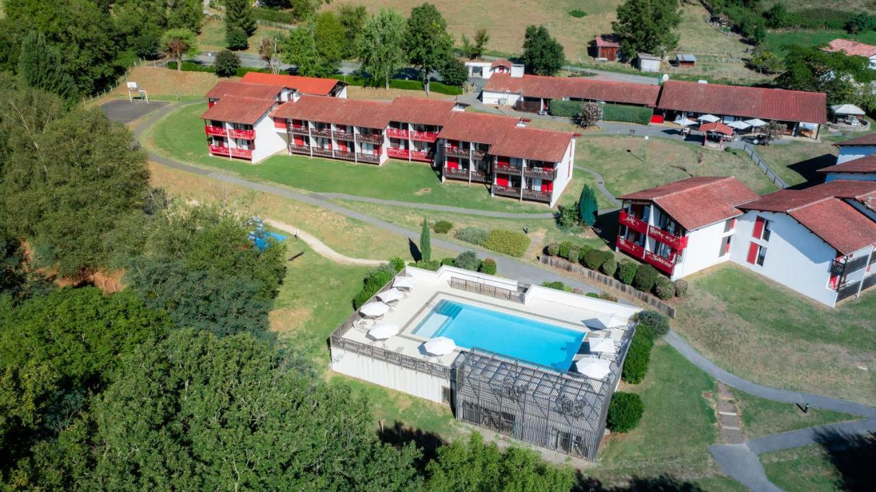 Hotel Vvf Pays Basque Saint-Étienne-de-Baigorry Exteriér fotografie